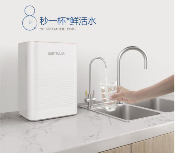 净水器与桶装水对比，哪个更经济？